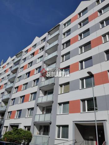 Prodej bytu 2+1, Děčín - Děčín III-Staré Město, Jezdecká, 62 m2