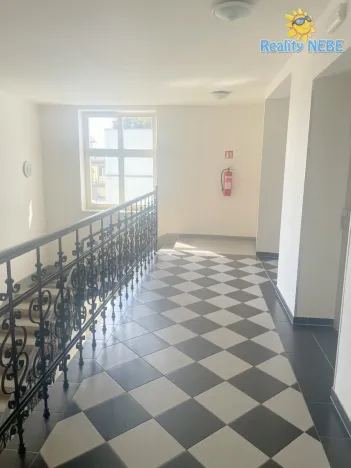 Pronájem bytu 2+kk, Praha - Nové Město, Lublaňská, 38 m2