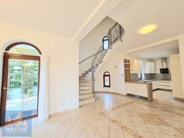 Pronájem vily, Praha - Nebušice, Nebušická, 539 m2