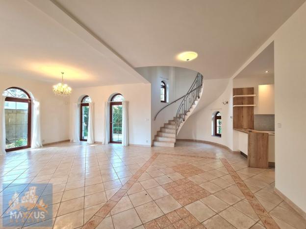 Pronájem vily, Praha - Nebušice, Nebušická, 539 m2