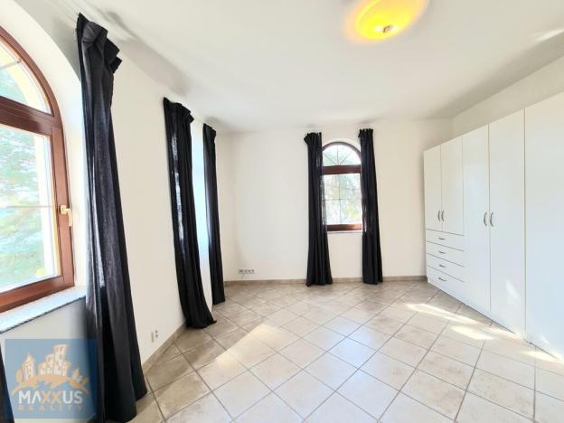Pronájem vily, Praha - Nebušice, Nebušická, 539 m2