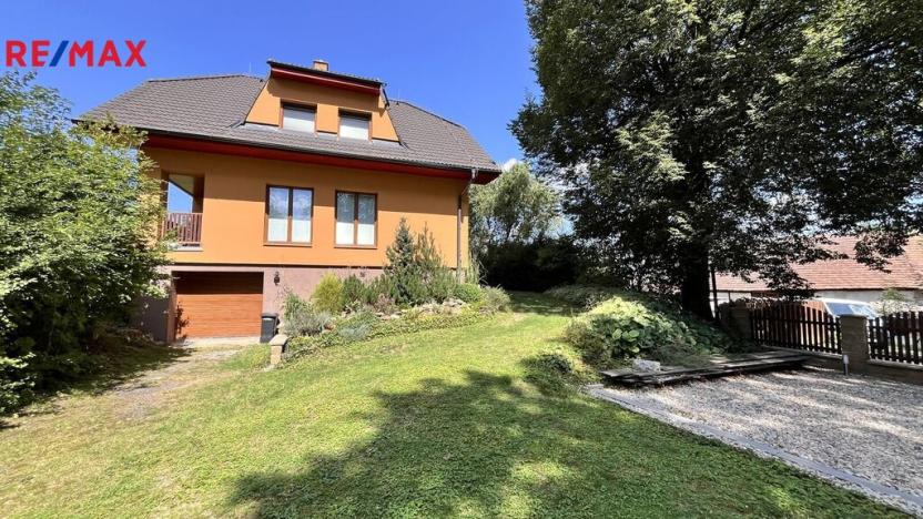 Prodej rodinného domu, Bácovice, 142 m2