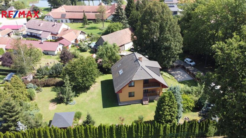 Prodej rodinného domu, Bácovice, 142 m2