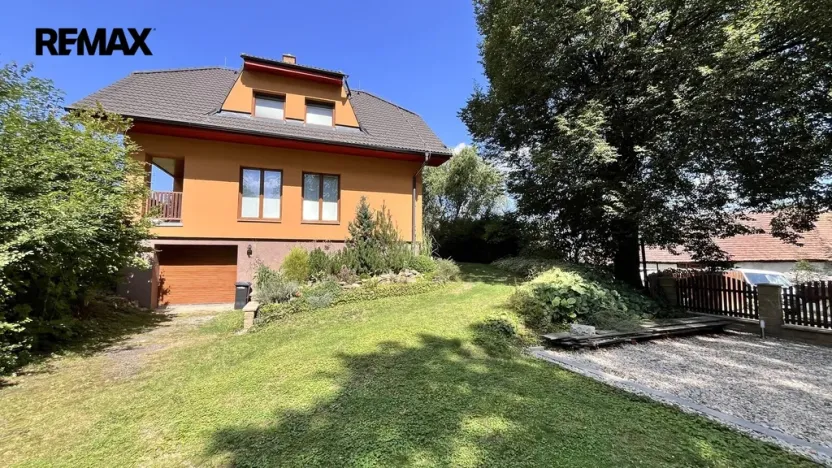 Prodej rodinného domu, Bácovice, 142 m2