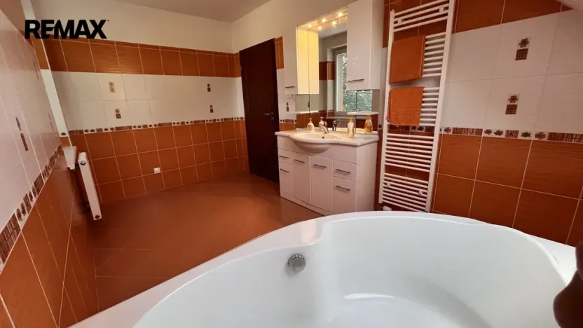 Prodej rodinného domu, Bácovice, 142 m2