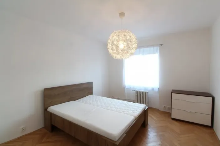 Pronájem bytu 2+1, Praha - Vršovice, Jerevanská, 64 m2