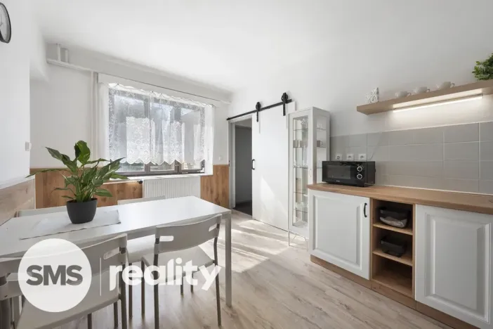 Prodej rodinného domu, Bouzov, 220 m2