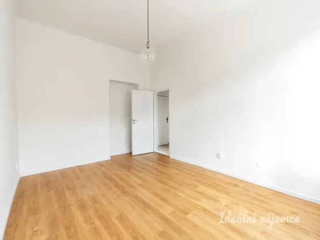 Pronájem bytu 3+kk, Praha - Smíchov, Plzeňská, 46 m2