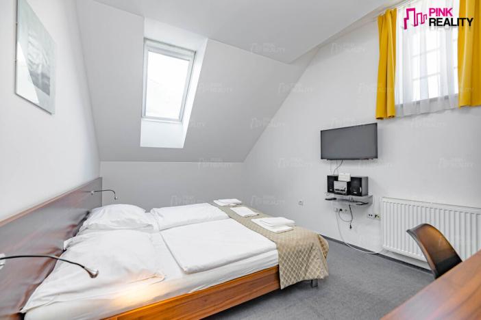 Prodej restaurace, Rychnov nad Kněžnou, Staré náměstí, 597 m2