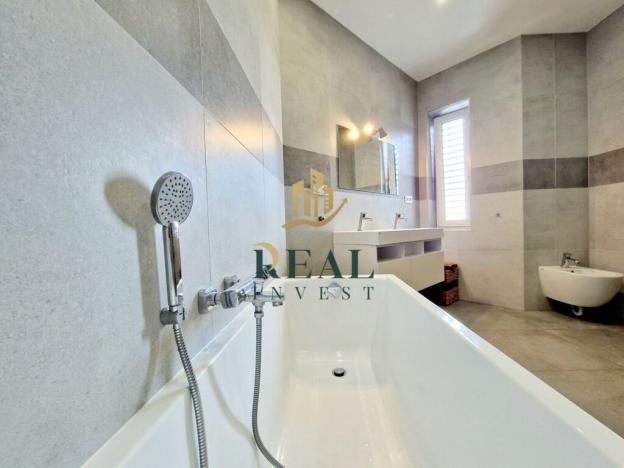 Prodej rodinného domu, Lom - Loučná, Tyršova stezka, 223 m2