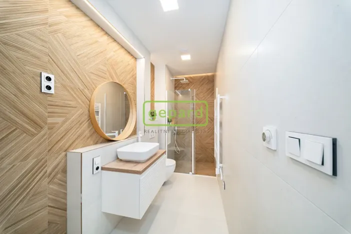 Prodej bytu 1+kk, Praha - Bohnice, V Zámcích, 44 m2