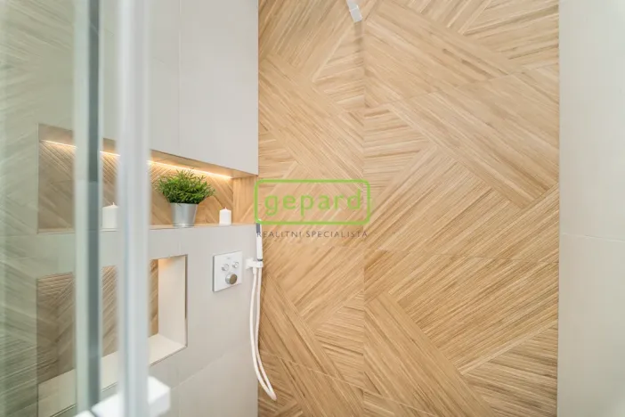 Prodej bytu 1+kk, Praha - Bohnice, V Zámcích, 44 m2