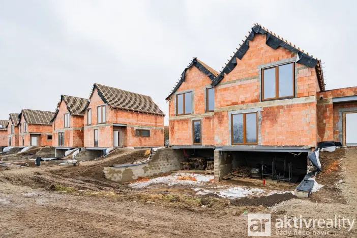 Prodej rodinného domu, Lužec nad Vltavou, K Zahrádkám, 143 m2