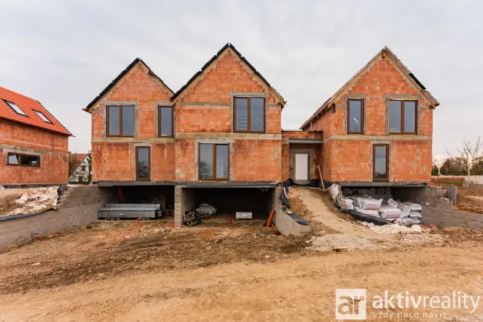 Prodej rodinného domu, Lužec nad Vltavou, K Zahrádkám, 197 m2