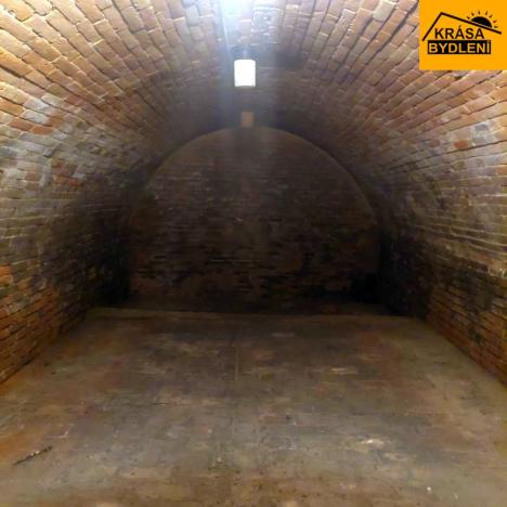 Prodej bytu 2+kk, Syrovice, 436 m2