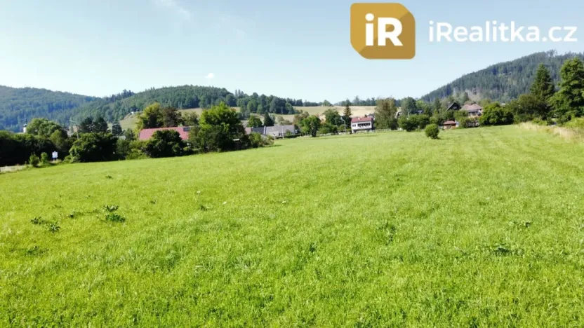 Prodej pozemku pro bydlení, Karlovice, 17428 m2