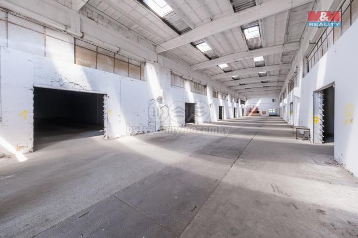 Pronájem skladu, Tochovice, 5693 m2