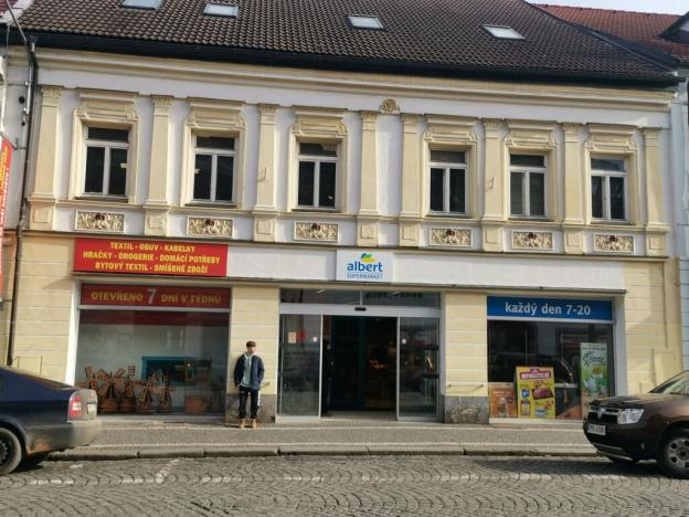 Prodej obchodního prostoru, Sušice, náměstí Svobody, 1250 m2