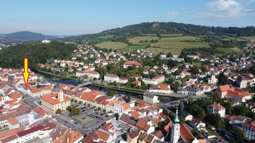 Prodej obchodního prostoru, Sušice, náměstí Svobody, 1250 m2