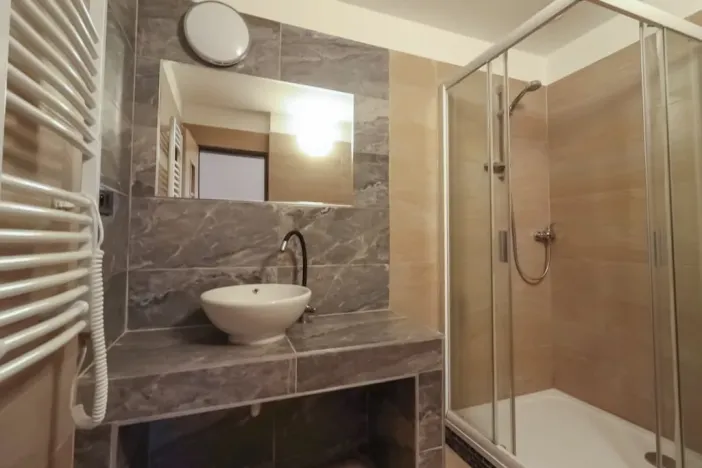 Prodej obchodního prostoru, Sušice, náměstí Svobody, 1250 m2