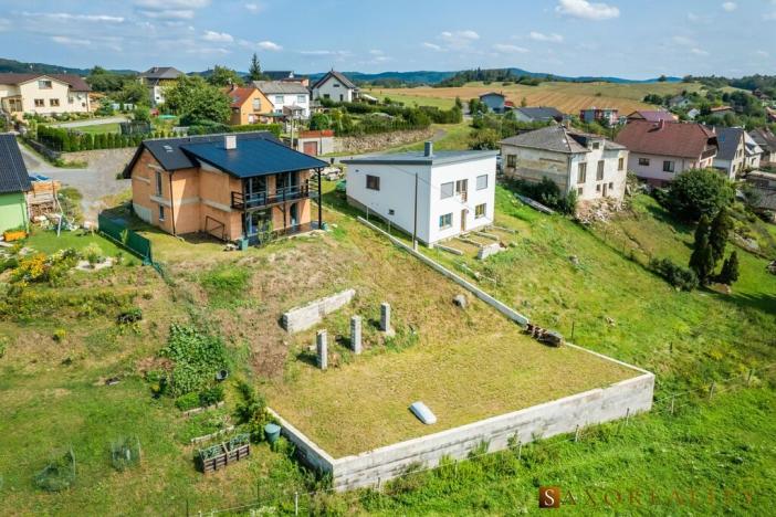 Prodej vícegeneračního domu, Buš, 268 m2