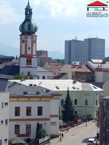 Pronájem kanceláře, Frýdek-Místek, U Staré pošty, 300 m2