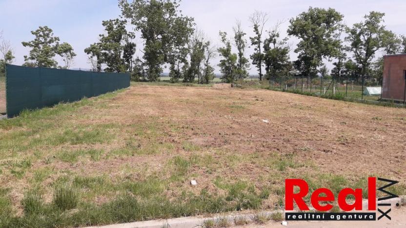 Prodej pozemku pro bydlení, Pohořelice, U Větrolamu, 846 m2