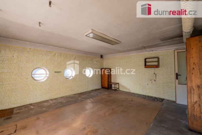 Prodej rodinného domu, Vroutek, Nádražní, 280 m2