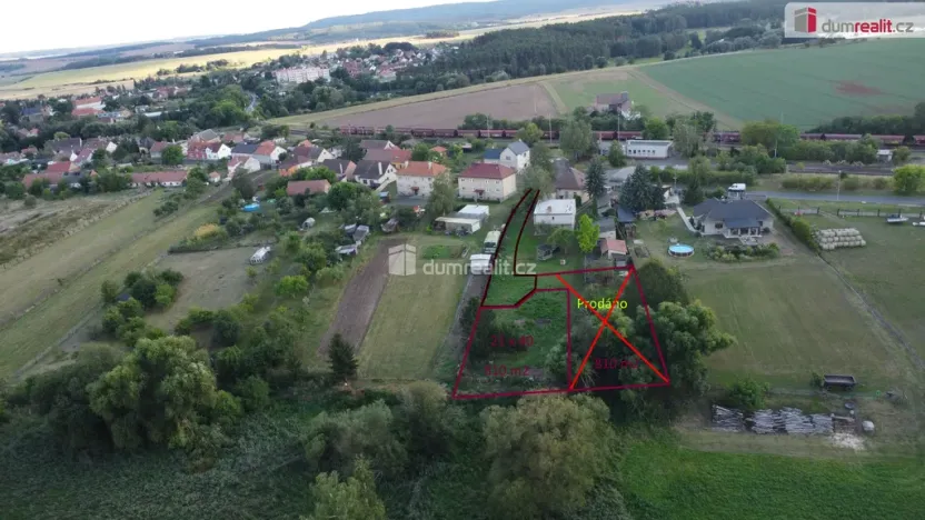 Prodej pozemku pro bydlení, Vroutek, Nádražní, 810 m2