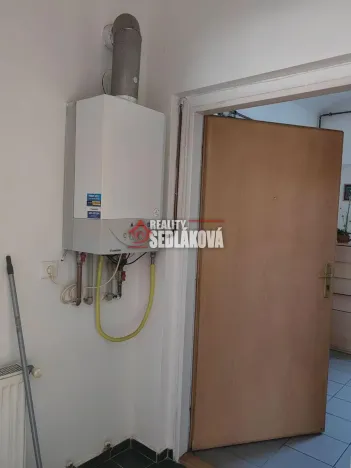 Pronájem bytu 1+1, Děčín - Děčín VIII-Dolní Oldřichov, Teplická, 32 m2