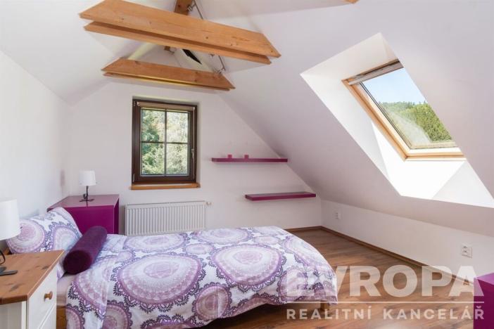 Prodej ubytování, Vrchlabí - Hořejší Vrchlabí, Na stráni, 230 m2