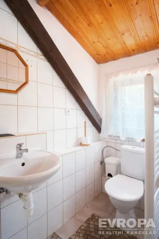 Prodej ubytování, Vrchlabí - Hořejší Vrchlabí, Na stráni, 230 m2