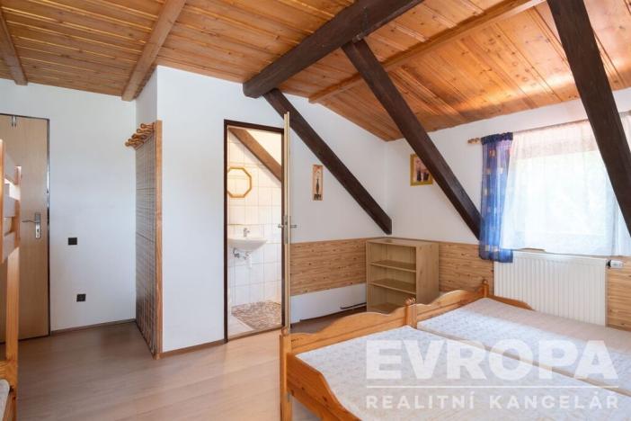 Prodej rodinného domu, Vrchlabí - Hořejší Vrchlabí, Na stráni, 230 m2
