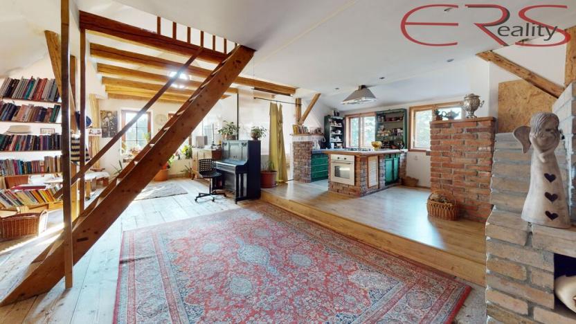 Prodej rodinného domu, Janov nad Nisou, 450 m2