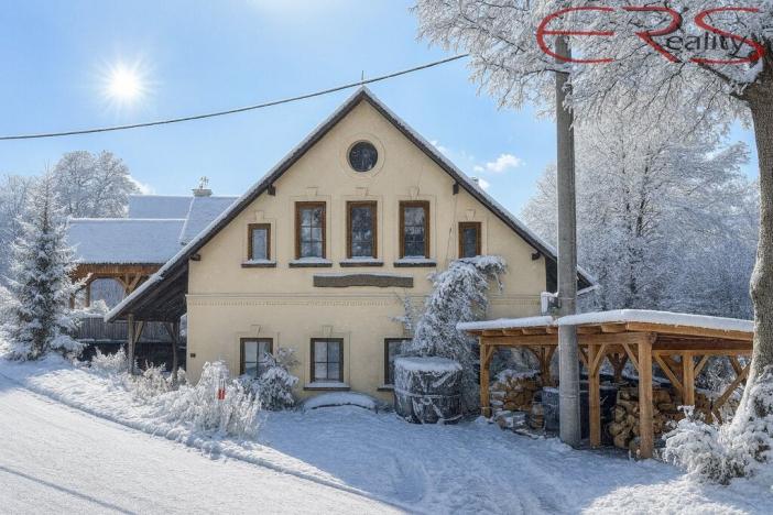 Prodej rodinného domu, Janov nad Nisou, 450 m2