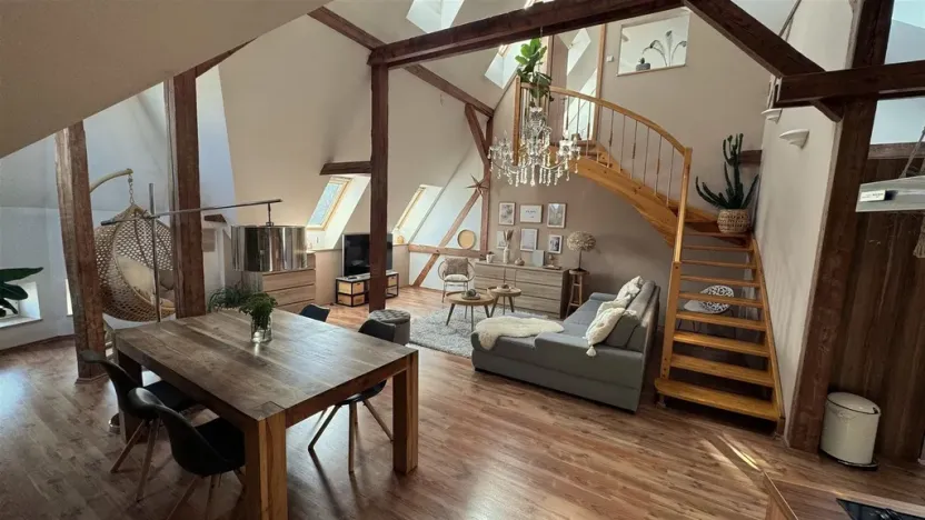 Prodej bytu 3+kk, Cheb, Evropská, 120 m2