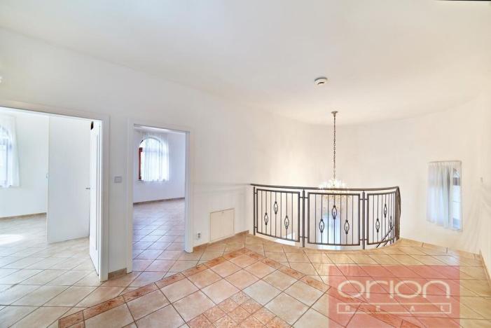 Pronájem rodinného domu, Praha - Nebušice, Nebušická, 243 m2