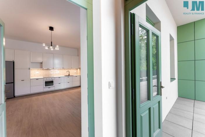 Pronájem bytu 2+kk, Třebíč, Karlovo nám., 39 m2