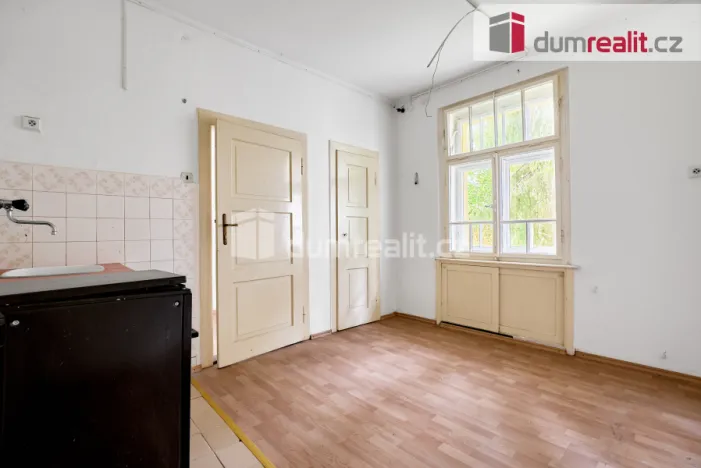 Prodej činžovního domu, Karlovy Vary, Fügnerova, 318 m2