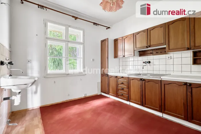 Prodej činžovního domu, Karlovy Vary, Fügnerova, 318 m2