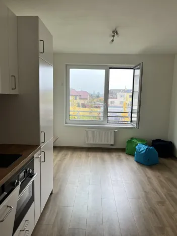 Pronájem bytu 1+kk, Pardubice - Pardubičky, Nová Tesla, 24 m2