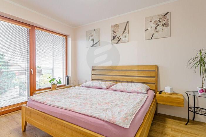 Prodej rodinného domu, Roztoky, Zvoncová, 162 m2