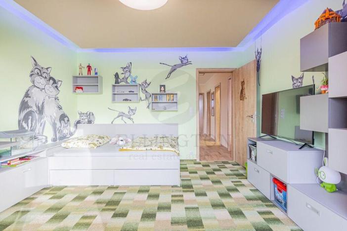 Prodej rodinného domu, Roztoky, Zvoncová, 162 m2