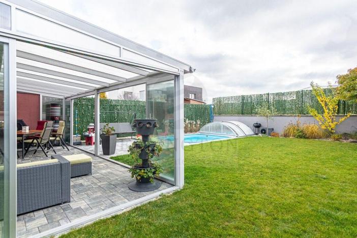 Prodej rodinného domu, Roztoky, Zvoncová, 162 m2