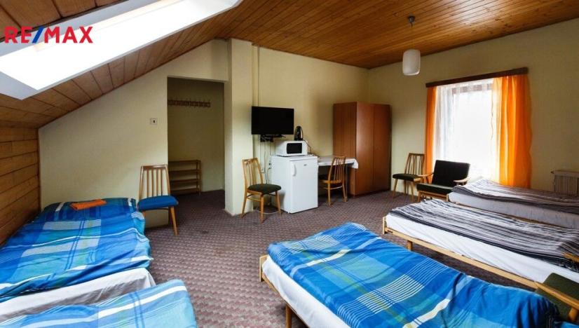 Prodej ubytování, Podhradí nad Dyjí, 1309 m2