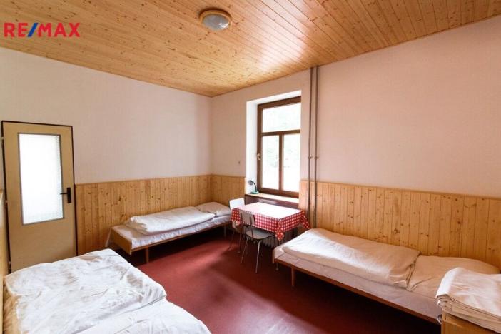 Prodej ubytování, Podhradí nad Dyjí, 1309 m2
