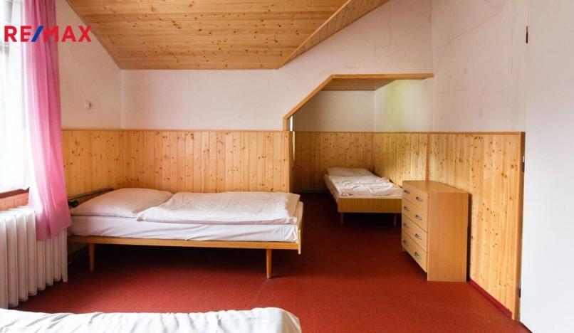 Prodej ubytování, Podhradí nad Dyjí, 1309 m2