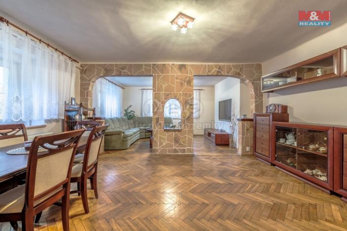 Prodej rodinného domu, Řepín, Hlavní, 272 m2