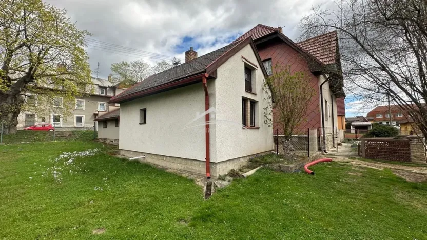 Prodej chalupy, Okrouhlice, 1002 m2