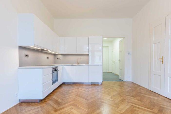 Pronájem bytu 3+kk, Praha - Smíchov, U Nikolajky, 68 m2